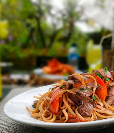 tallarinsaltado tallarinsaltado